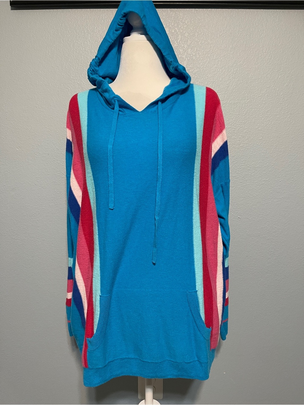 Torrid Plus Size Teal Blue Red White Stripe Pullover Hoodie Beach Coastal Size 1